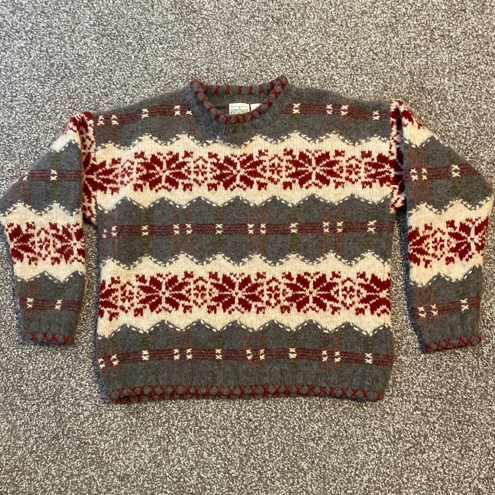 BEAUTIFULLY HAND KNITTED HARRY AND DAVID NORTHWEST EXPRESS WOOL XL SWEATER